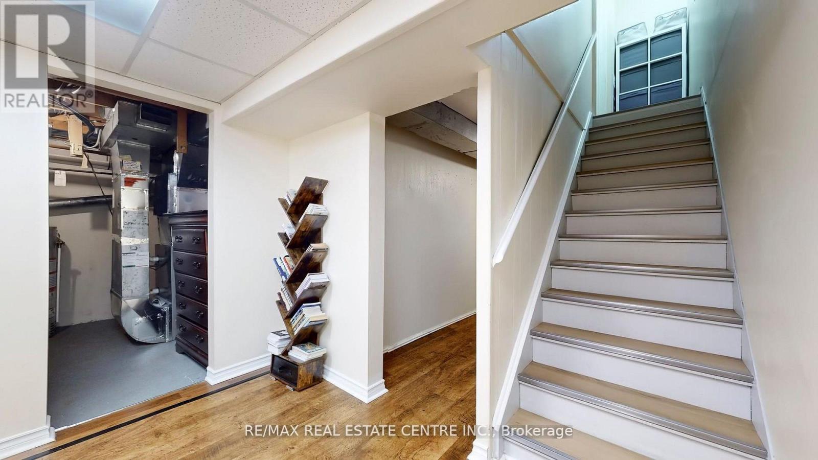 355 Ontario Street N, Milton, Ontario  L9T 3J3 - Photo 32 - W12823464