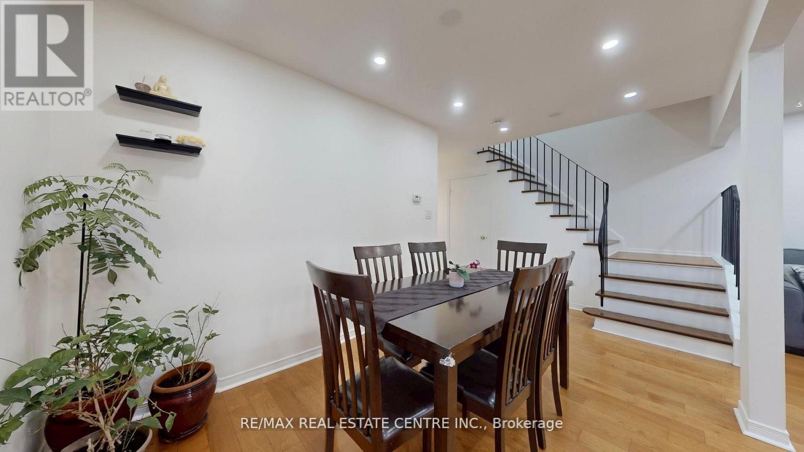 355 Ontario Street N, Milton, Ontario  L9T 3J3 - Photo 9 - W12823464