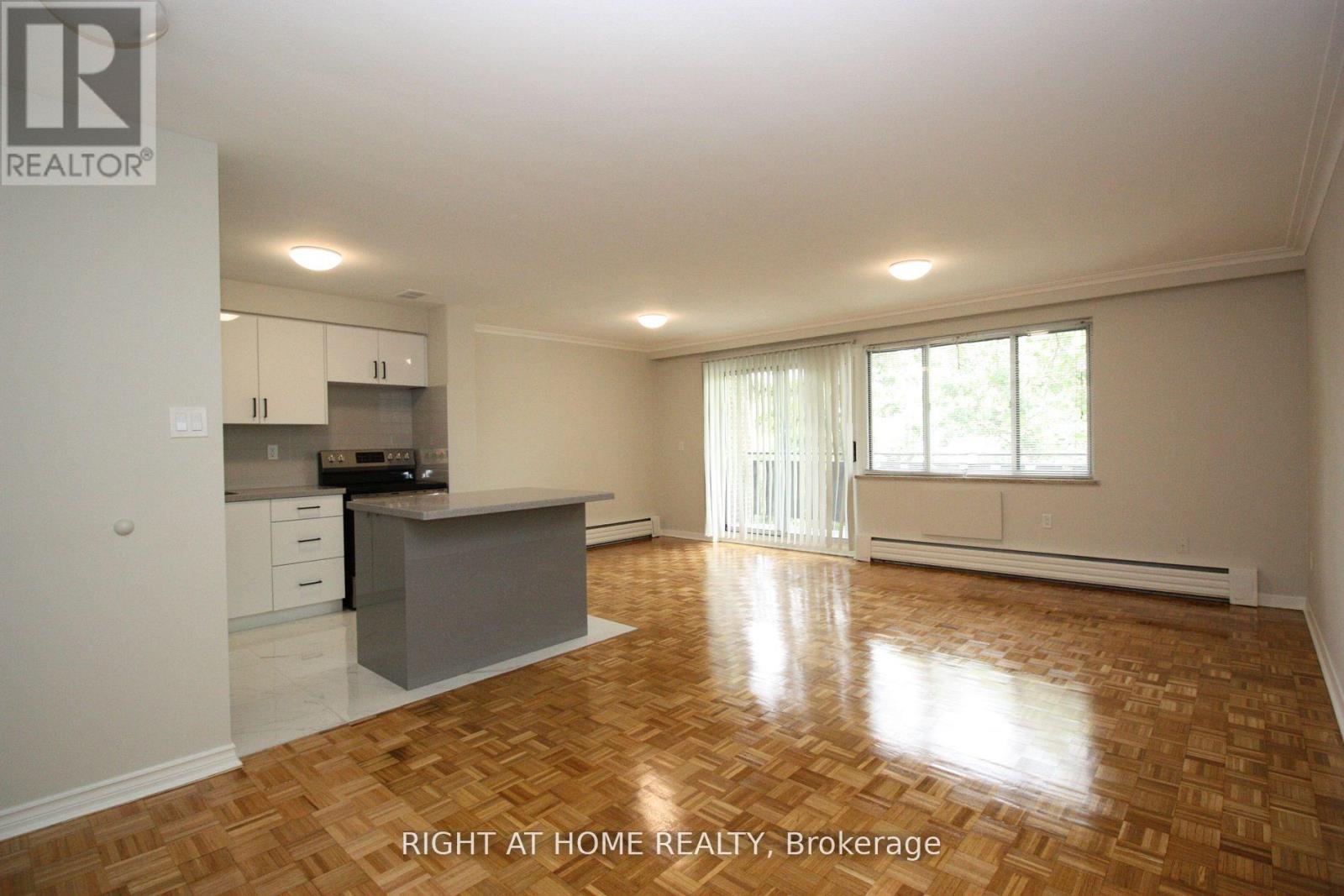 206 - 306 THE WEST MALL, Toronto, Ontario