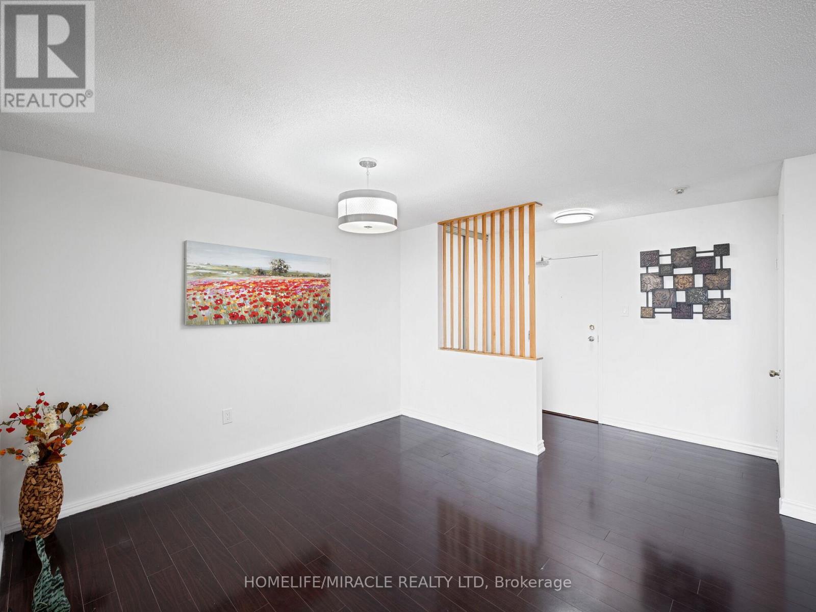 1511 - 4 Kings Cross Road, Brampton, Ontario  L6T 3X8 - Photo 7 - W12823498