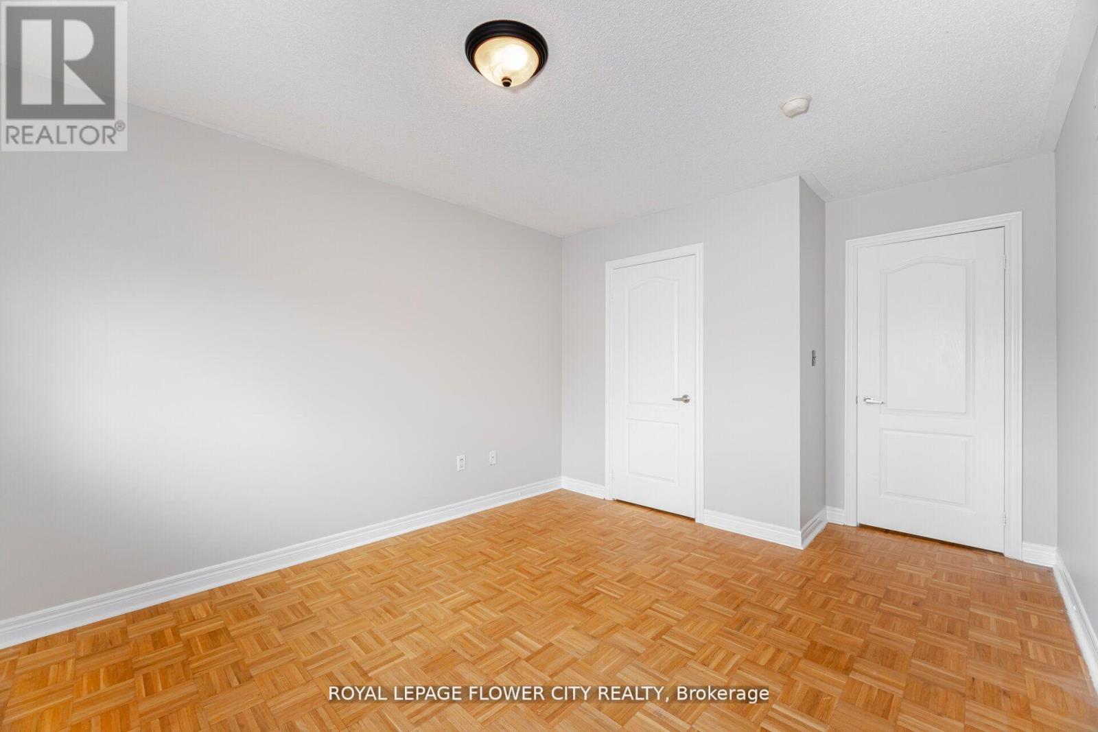 61 Headwater Road, Caledon, Ontario  L7E 2W4 - Photo 34 - W12823516