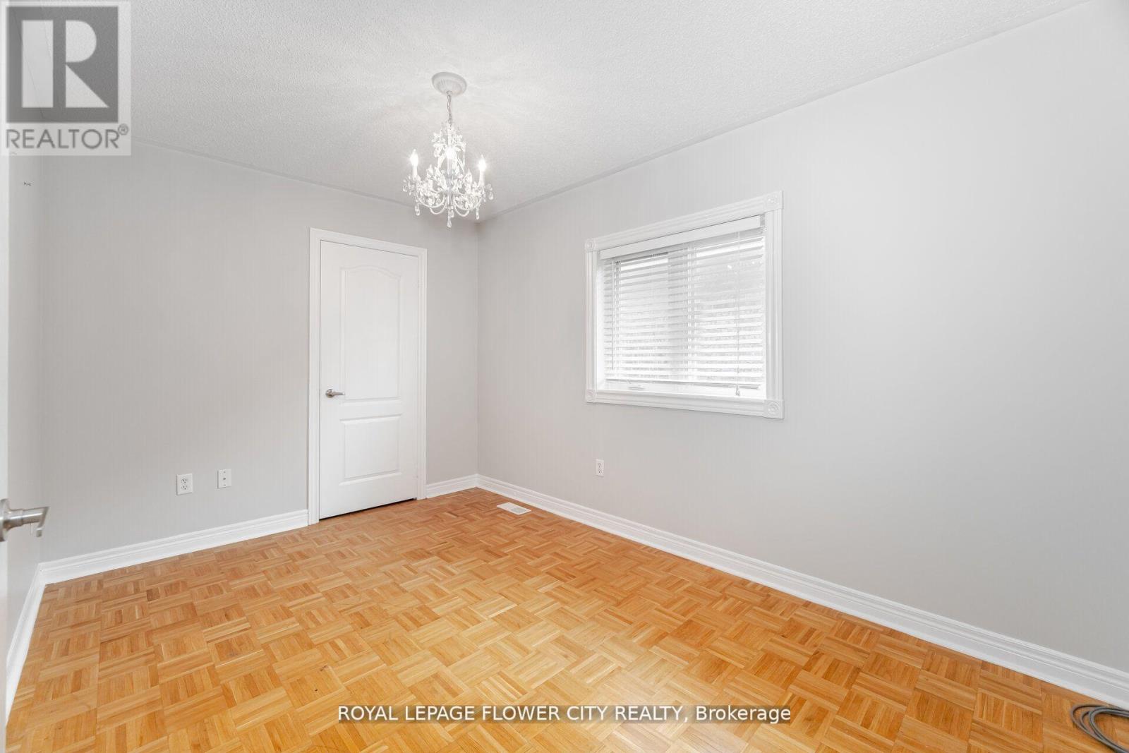 61 Headwater Road, Caledon, Ontario  L7E 2W4 - Photo 37 - W12823516