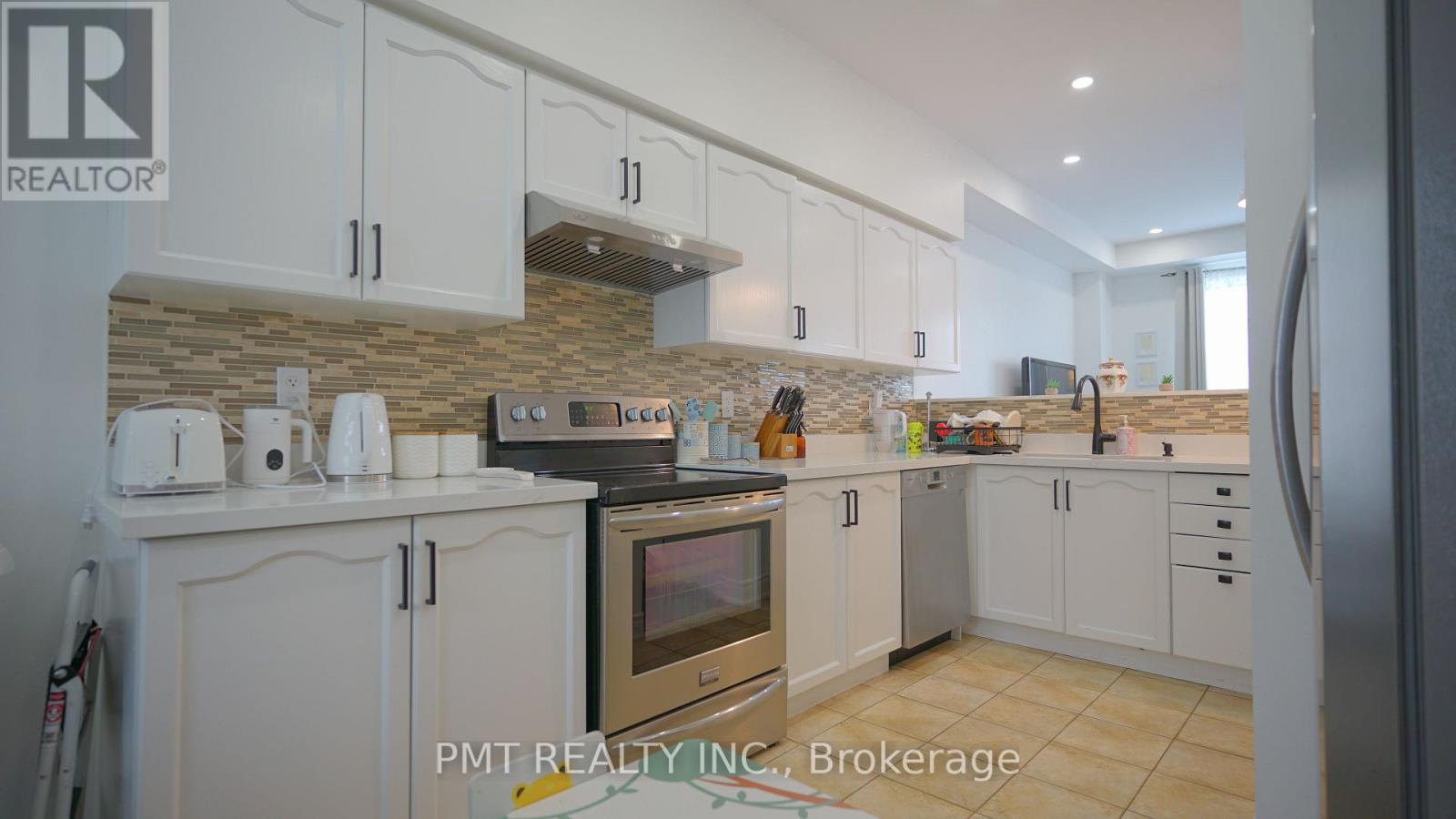 21 - 7155 Magistrate Terrace, Mississauga, Ontario  L5W 1Y7 - Photo 7 - W12823534