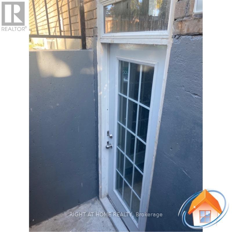 Bsmt - 2640 Wynten Way, Oakville (Cv Clearview), Ontario  L6J 6Y8 - Photo 10 - W12823564