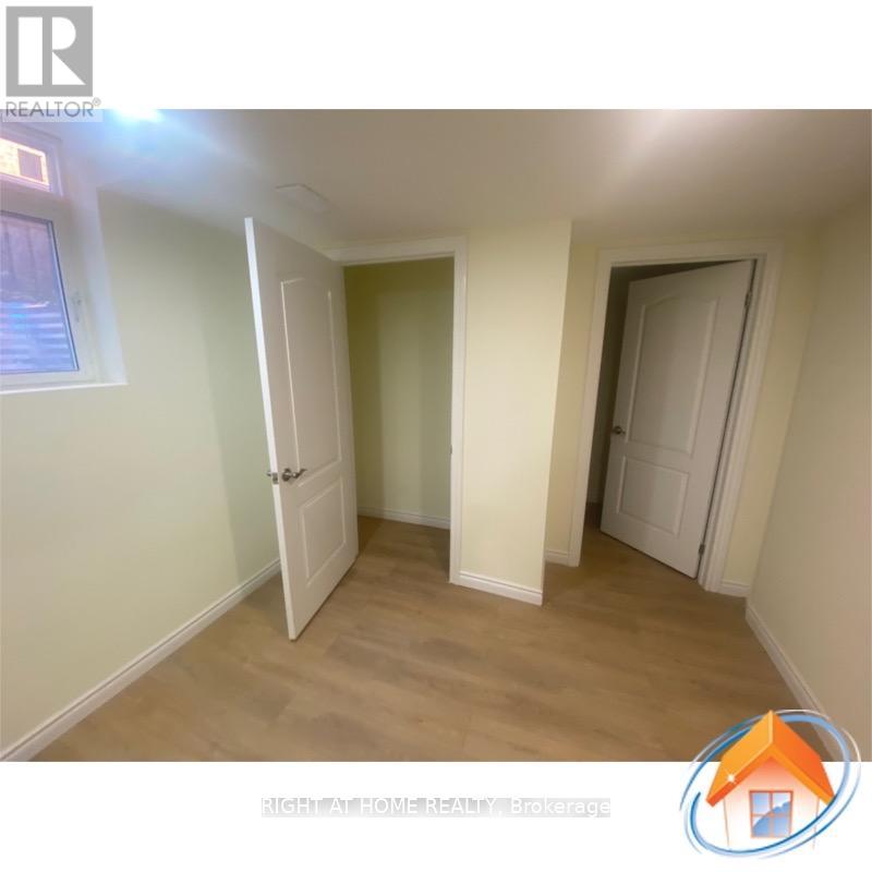 Bsmt - 2640 Wynten Way, Oakville (Cv Clearview), Ontario  L6J 6Y8 - Photo 5 - W12823564