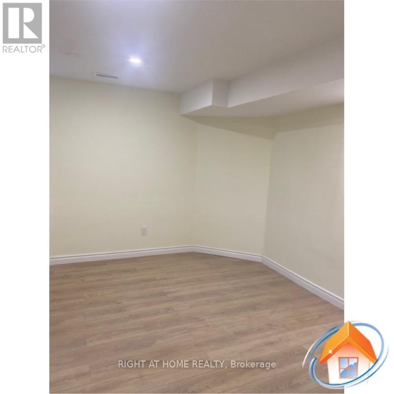 Bsmt - 2640 Wynten Way, Oakville (Cv Clearview), Ontario  L6J 6Y8 - Photo 7 - W12823564