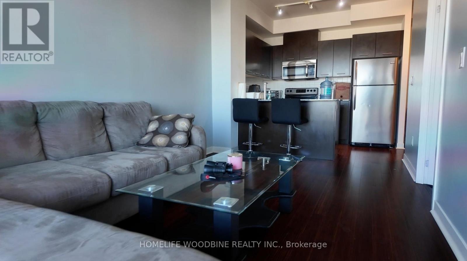 1412 - 365 Prince Of Wales Drive, Mississauga, Ontario  L5B 0E2 - Photo 10 - W12823574