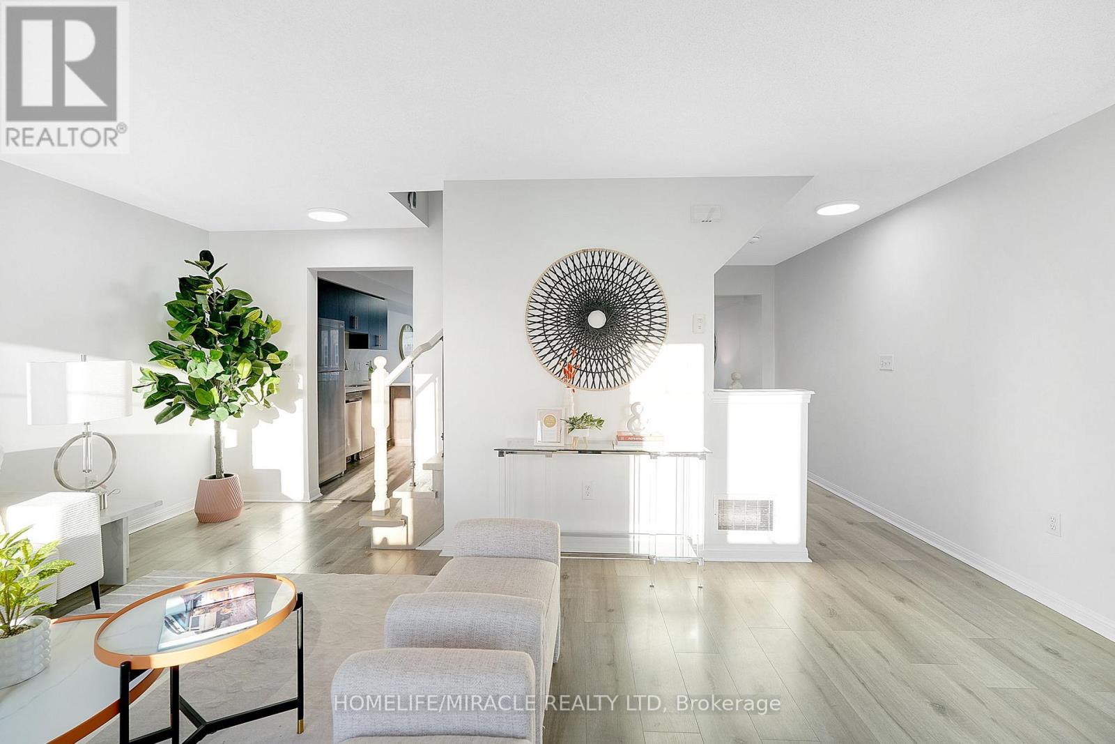 5 Bleasdale Avenue, Brampton, Ontario  L7A 0R4 - Photo 14 - W12823608