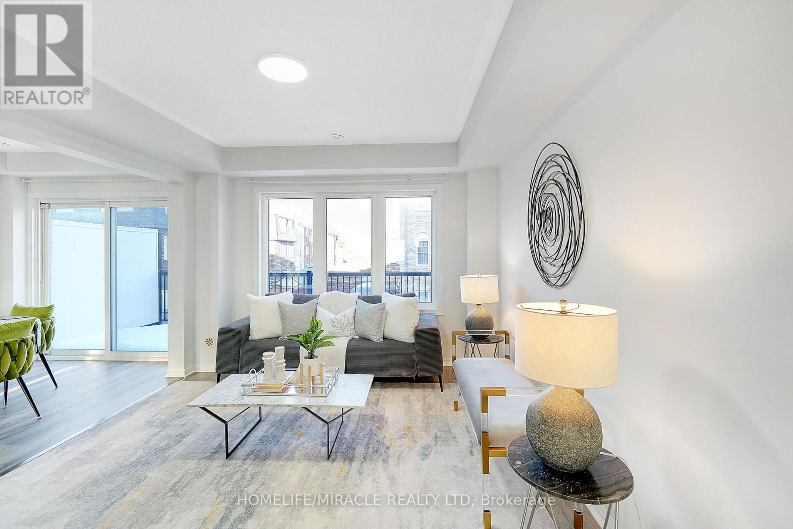 5 Bleasdale Avenue, Brampton, Ontario  L7A 0R4 - Photo 7 - W12823608