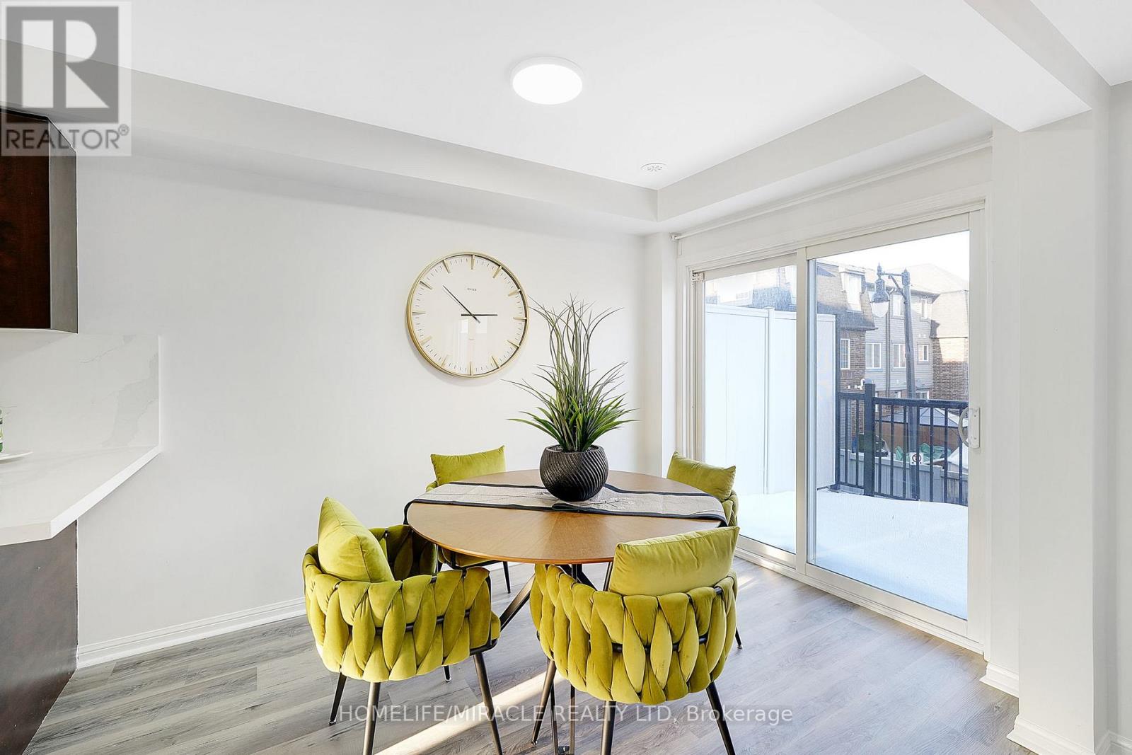 5 Bleasdale Avenue, Brampton, Ontario  L7A 0R4 - Photo 9 - W12823608