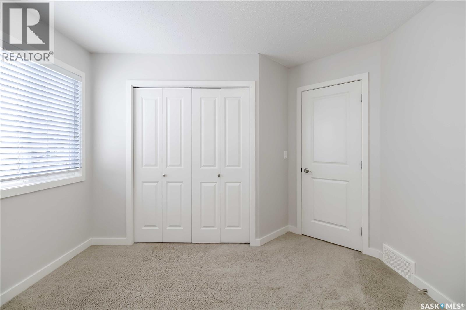 215 410 Ledingham Way, Saskatoon, Saskatchewan  S7V 0C4 - Photo 16 - SK029216