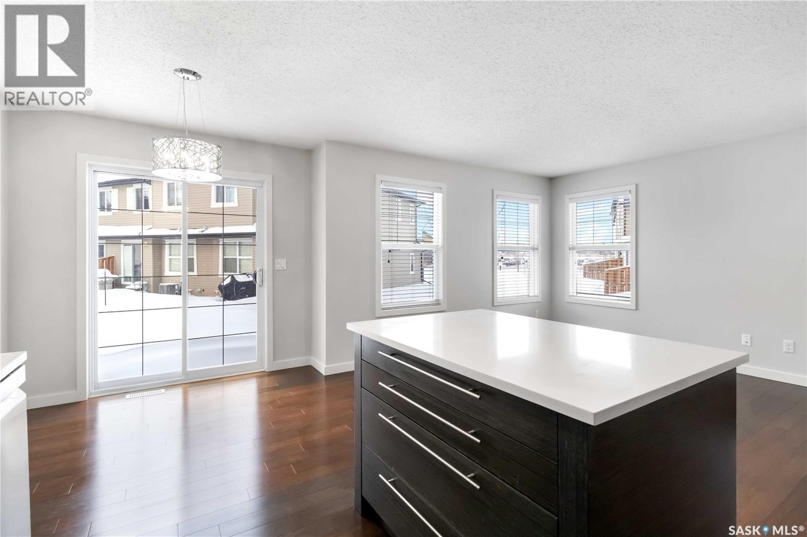 215 410 Ledingham Way, Saskatoon, Saskatchewan  S7V 0C4 - Photo 7 - SK029216