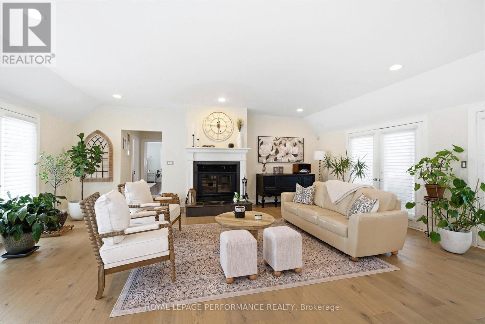 18537 Stonehouse Point Road, South Glengarry, Ontario  K6H 5R5 - Photo 13 - X12821848