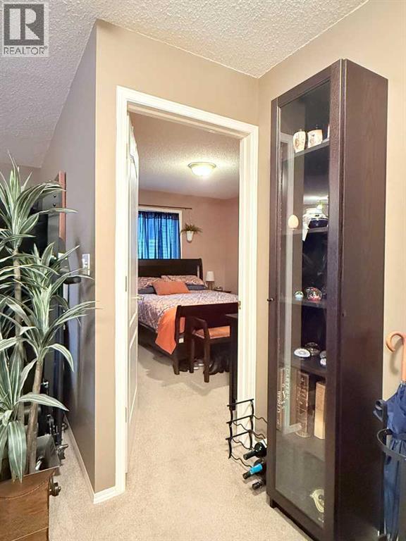 217, 30 Sierra Morena Mews Sw, Calgary, Alberta  T3H 3K7 - Photo 8 - A2276298