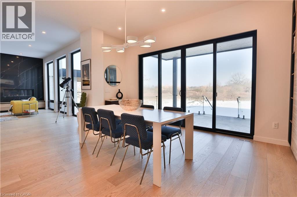 70 Upper Mount Albion Road, Hamilton, Ontario  L8J 2S1 - Photo 13 - 40806591