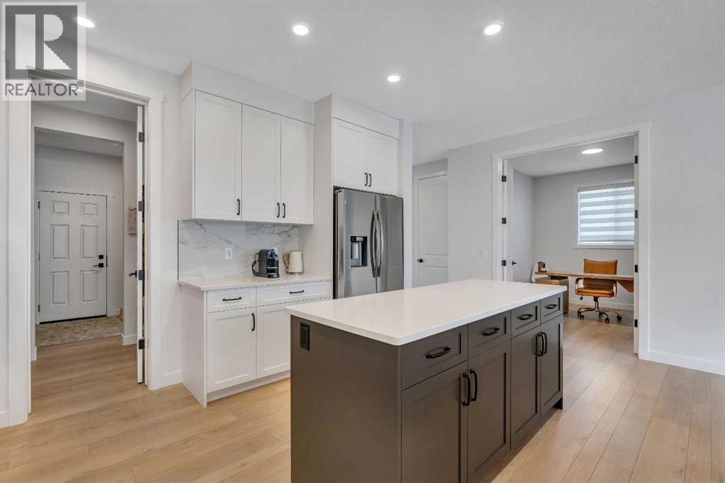 649 Sailfin Drive, Rural Rocky View County, Alberta  T3Z 0J5 - Photo 8 - A2283996