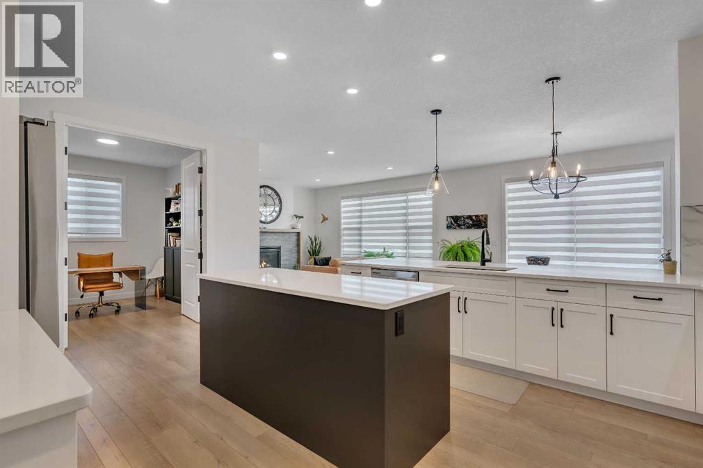 649 Sailfin Drive, Rural Rocky View County, Alberta  T3Z 0J5 - Photo 6 - A2283996