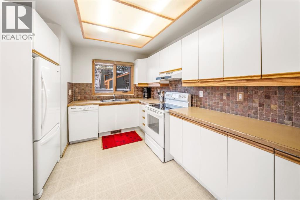 8, 838 3rd Street, Canmore, Alberta  T1W 2J7 - Photo 17 - A2287897