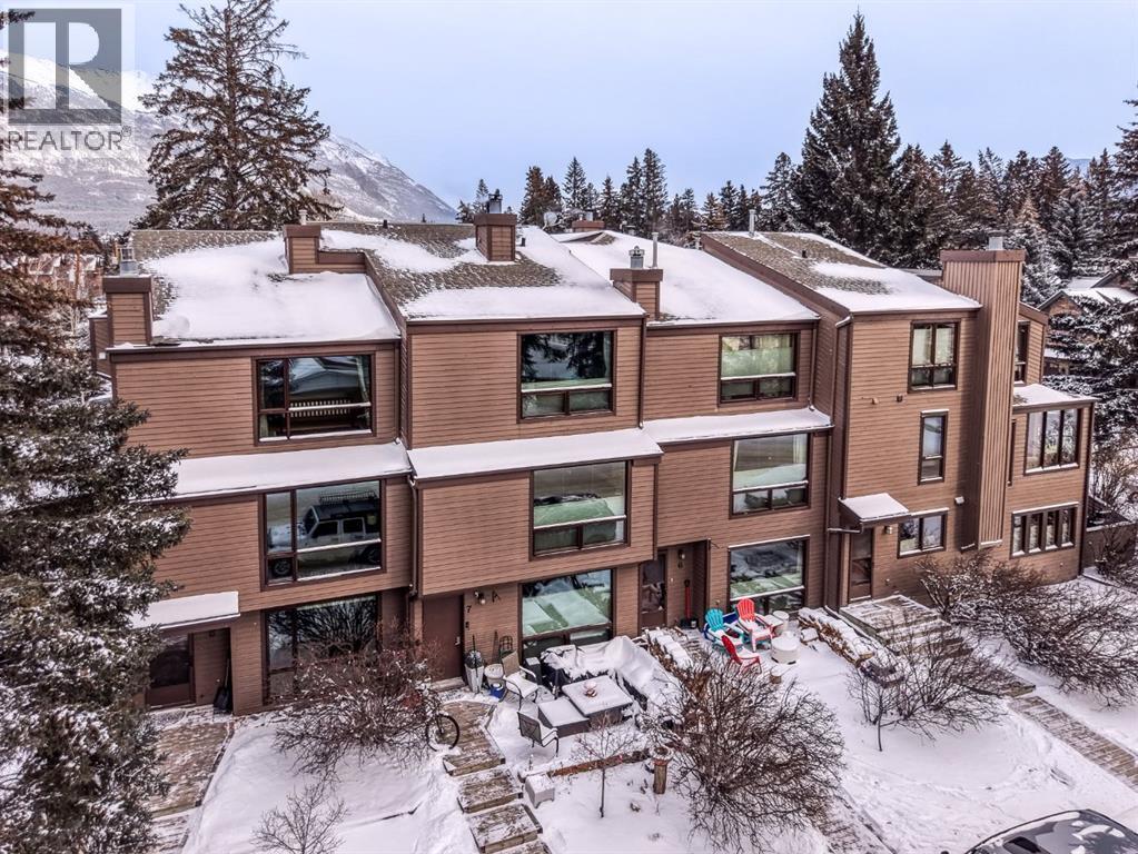 8, 838 3rd Street, Canmore, Alberta  T1W 2J7 - Photo 11 - A2287897