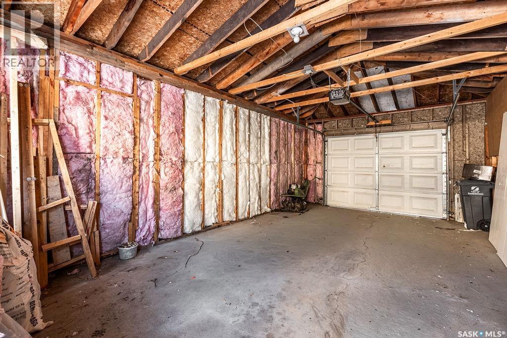 724 M Avenue S, Saskatoon, Saskatchewan  S7M 2L4 - Photo 33 - SK029227