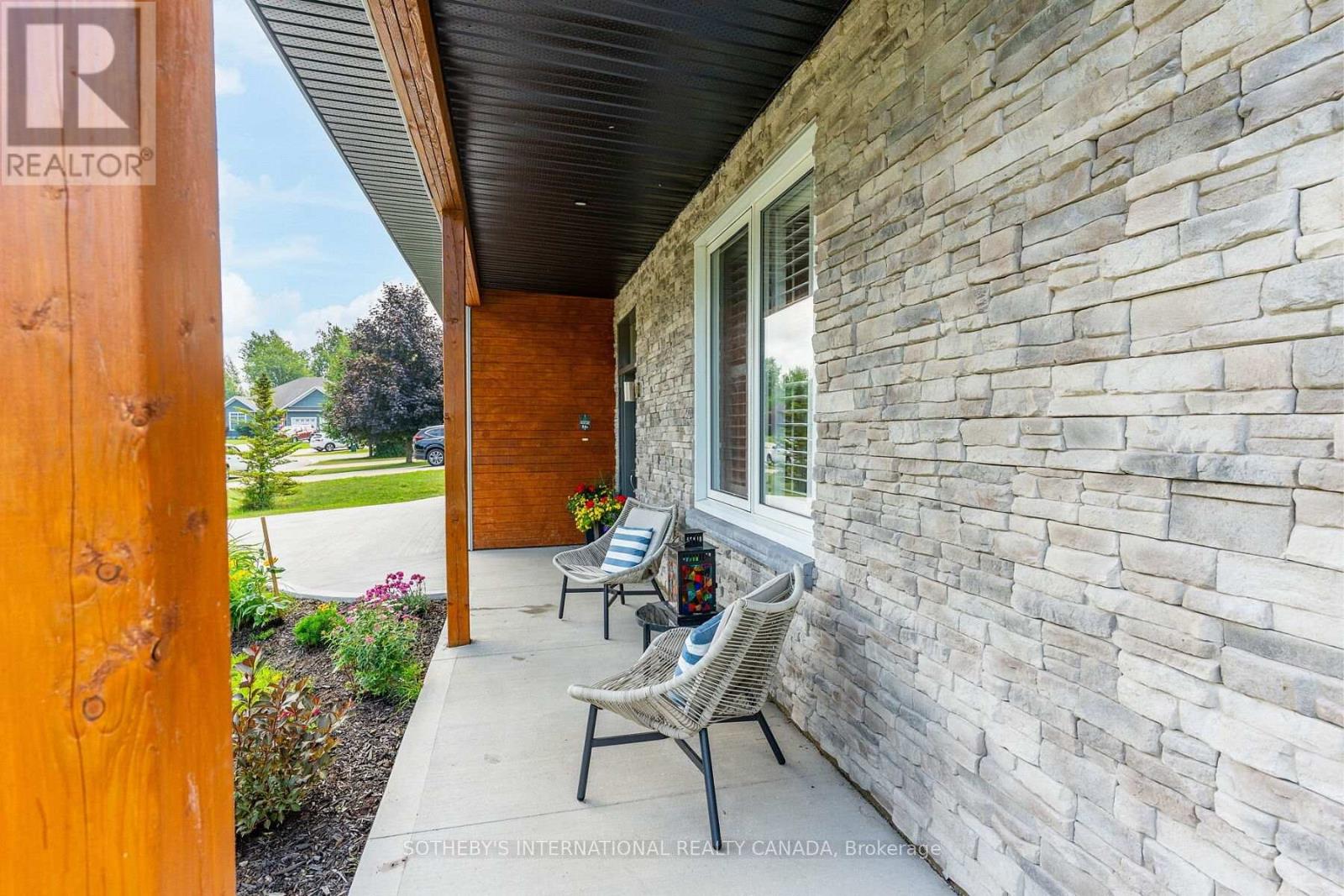 474 Creekwood Drive, Saugeen Shores, Ontario  N0H 2L0 - Photo 5 - X12823470