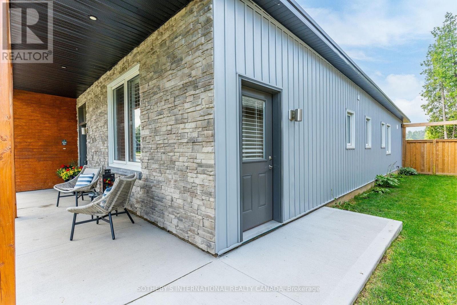 474 Creekwood Drive, Saugeen Shores, Ontario  N0H 2L0 - Photo 6 - X12823470