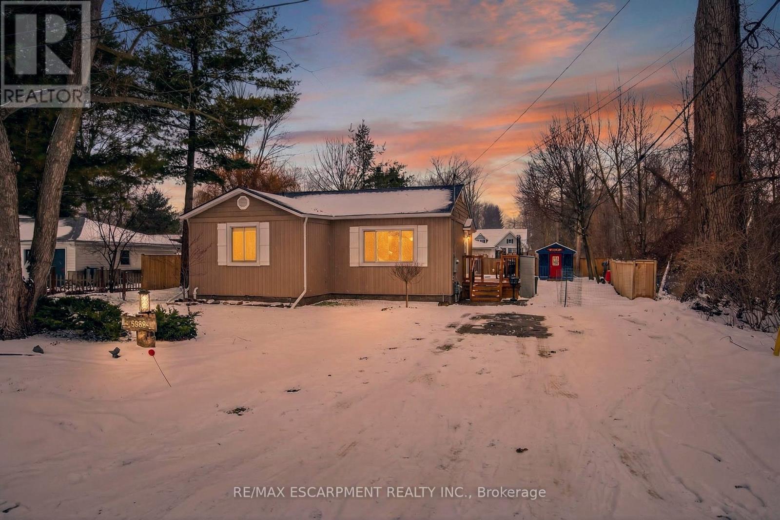 3288 POPLAR AVENUE, Fort Erie, Ontario