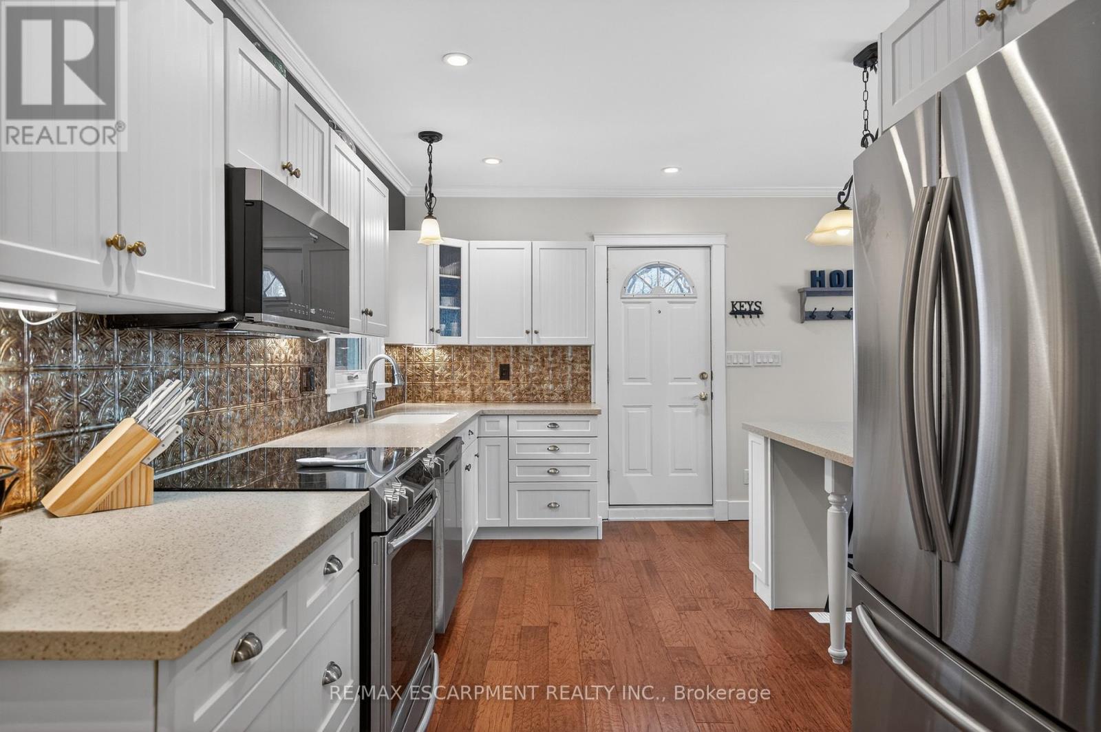 3288 Poplar Avenue, Fort Erie, Ontario  L0S 1N0 - Photo 14 - X12823590