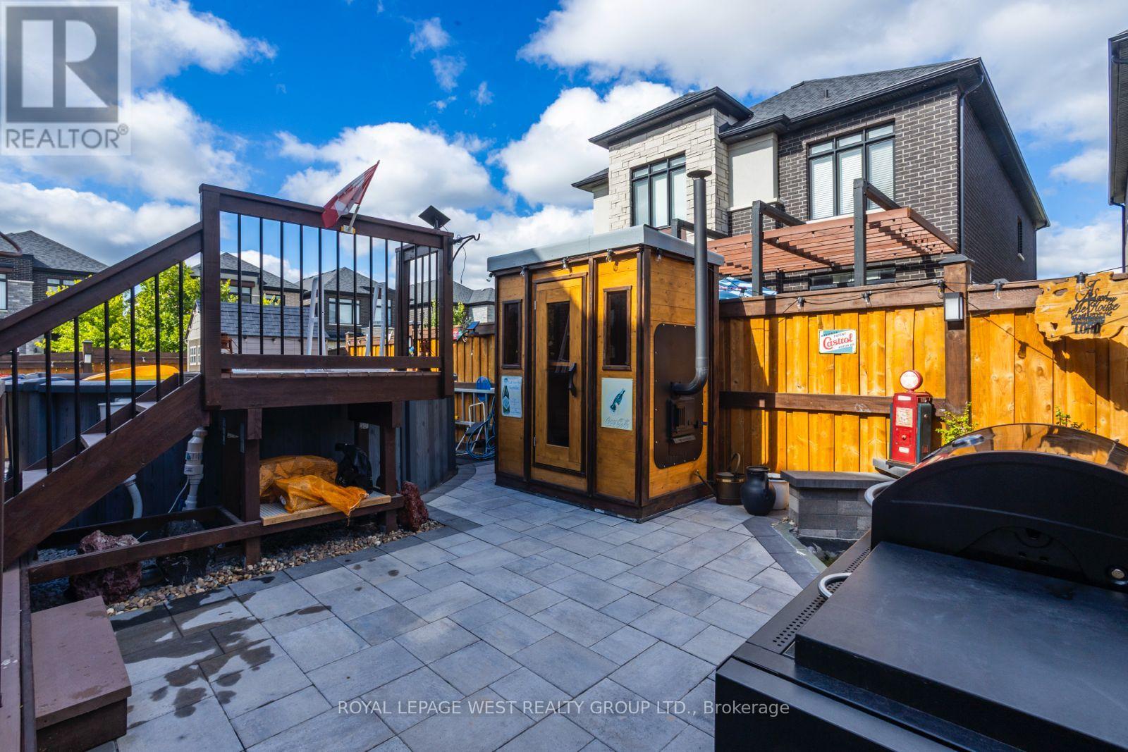 13 Arksey Street, Whitby, Ontario L1P 0G5 - Photo 28 - E12818110