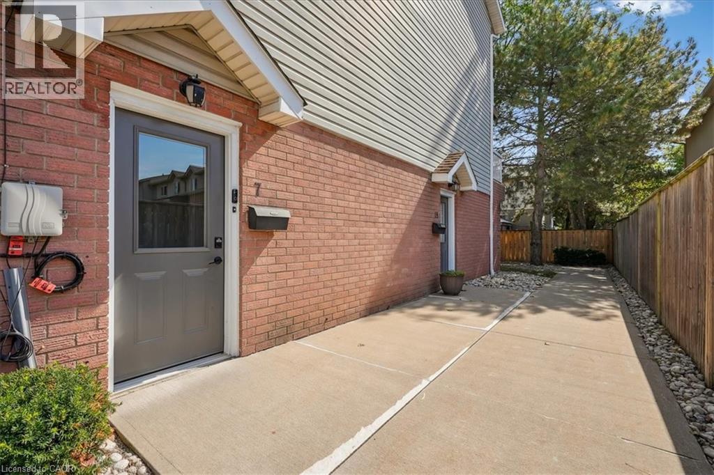 912 Rymal Road E Unit# 7, Hamilton, Ontario  L8W 3N4 - Photo 11 - 40807921