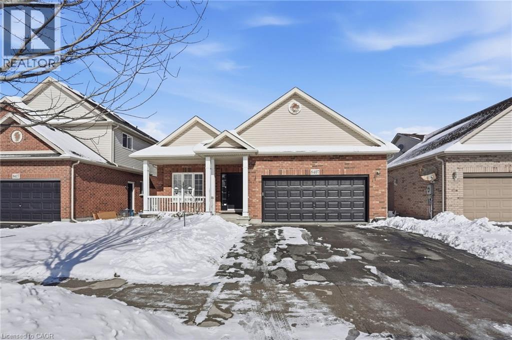 8407 Heikoop Crescent, Niagara Falls, Ontario  L2H 3J7 - Photo 2 - 40807495