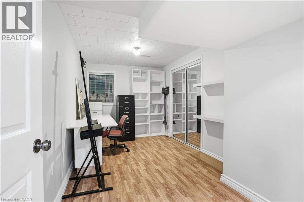 8407 Heikoop Crescent, Niagara Falls, Ontario  L2H 3J7 - Photo 28 - 40807495