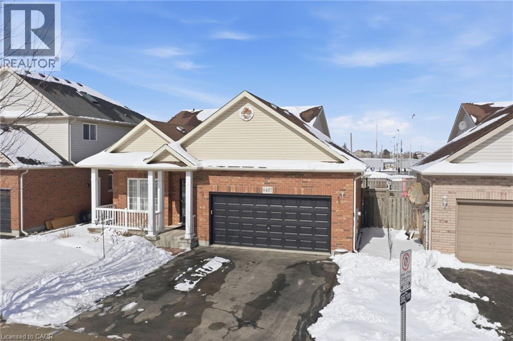 8407 Heikoop Crescent, Niagara Falls, Ontario  L2H 3J7 - Photo 35 - 40807495