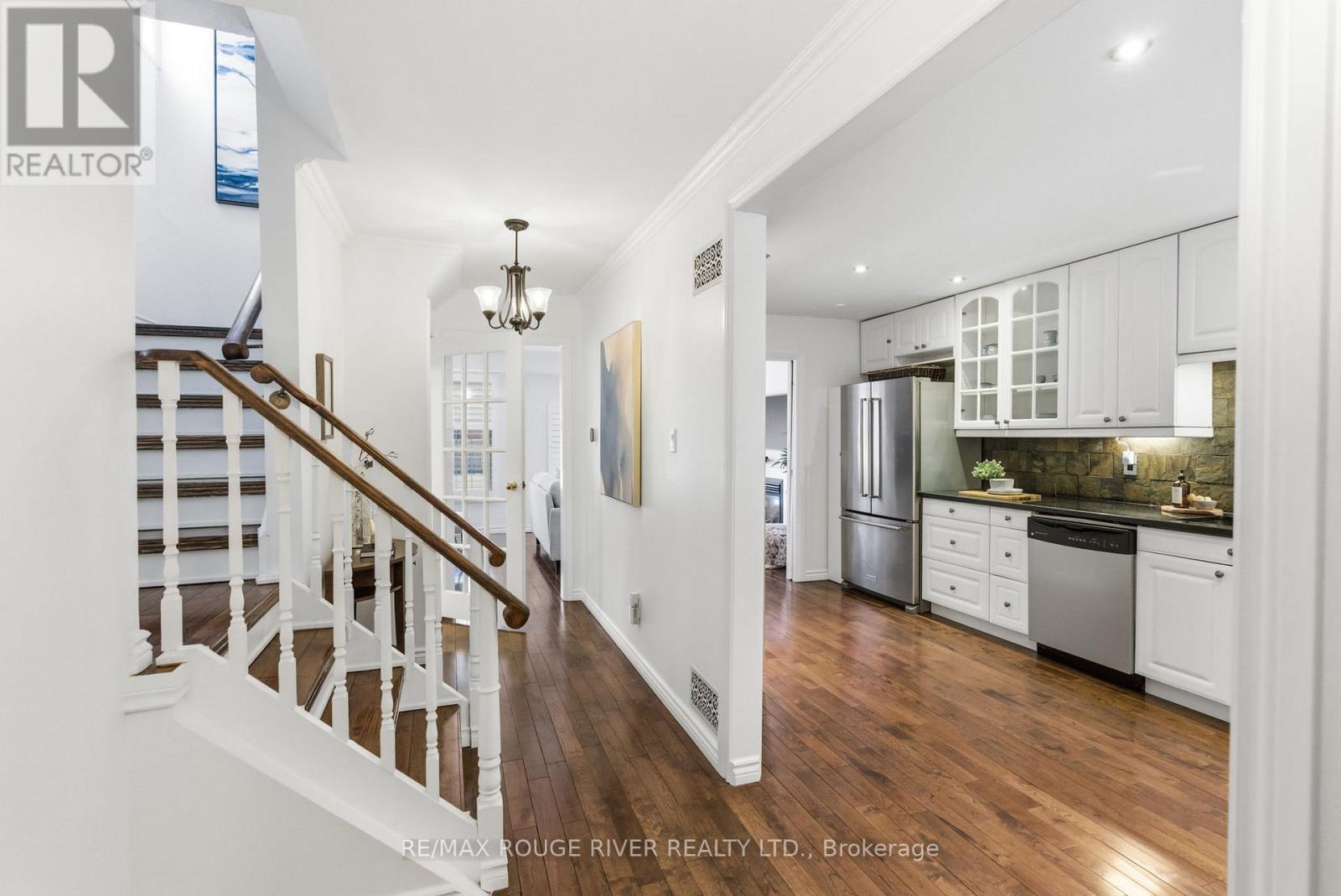 59 Muir Crescent, Whitby, Ontario  L1P 1B5 - Photo 6 - E12823736