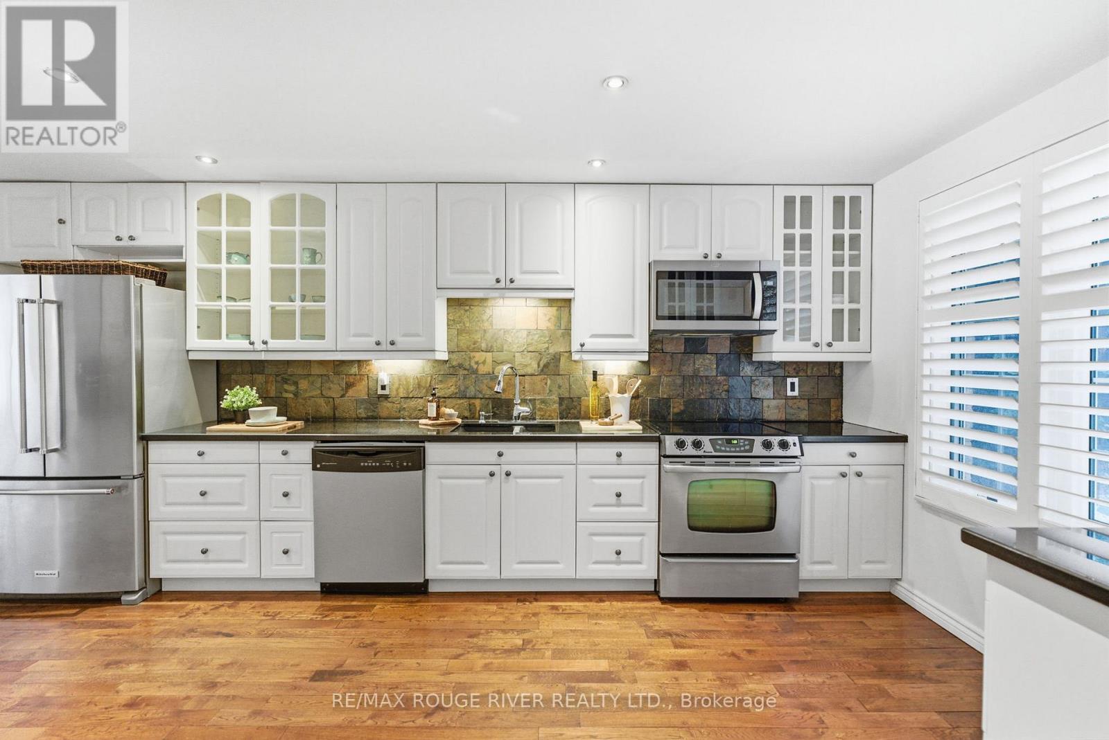 59 Muir Crescent, Whitby, Ontario  L1P 1B5 - Photo 7 - E12823736