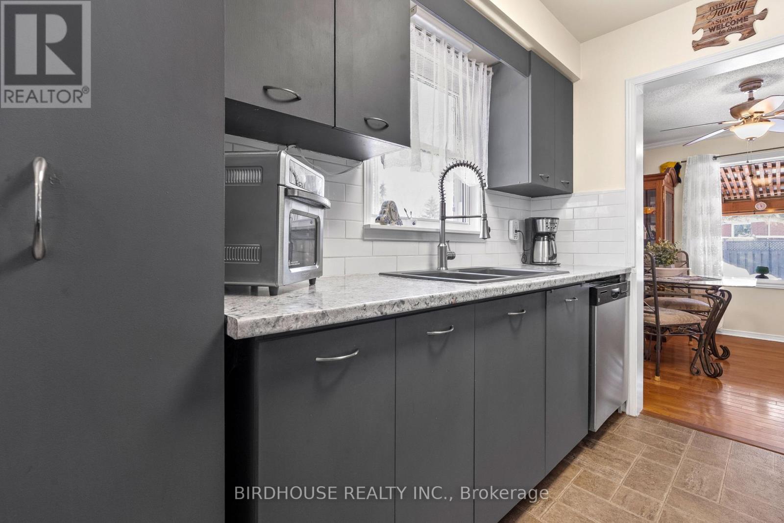 269 St. Joseph Road, Kawartha Lakes, Ontario  K9V 6E3 - Photo 15 - X12823614