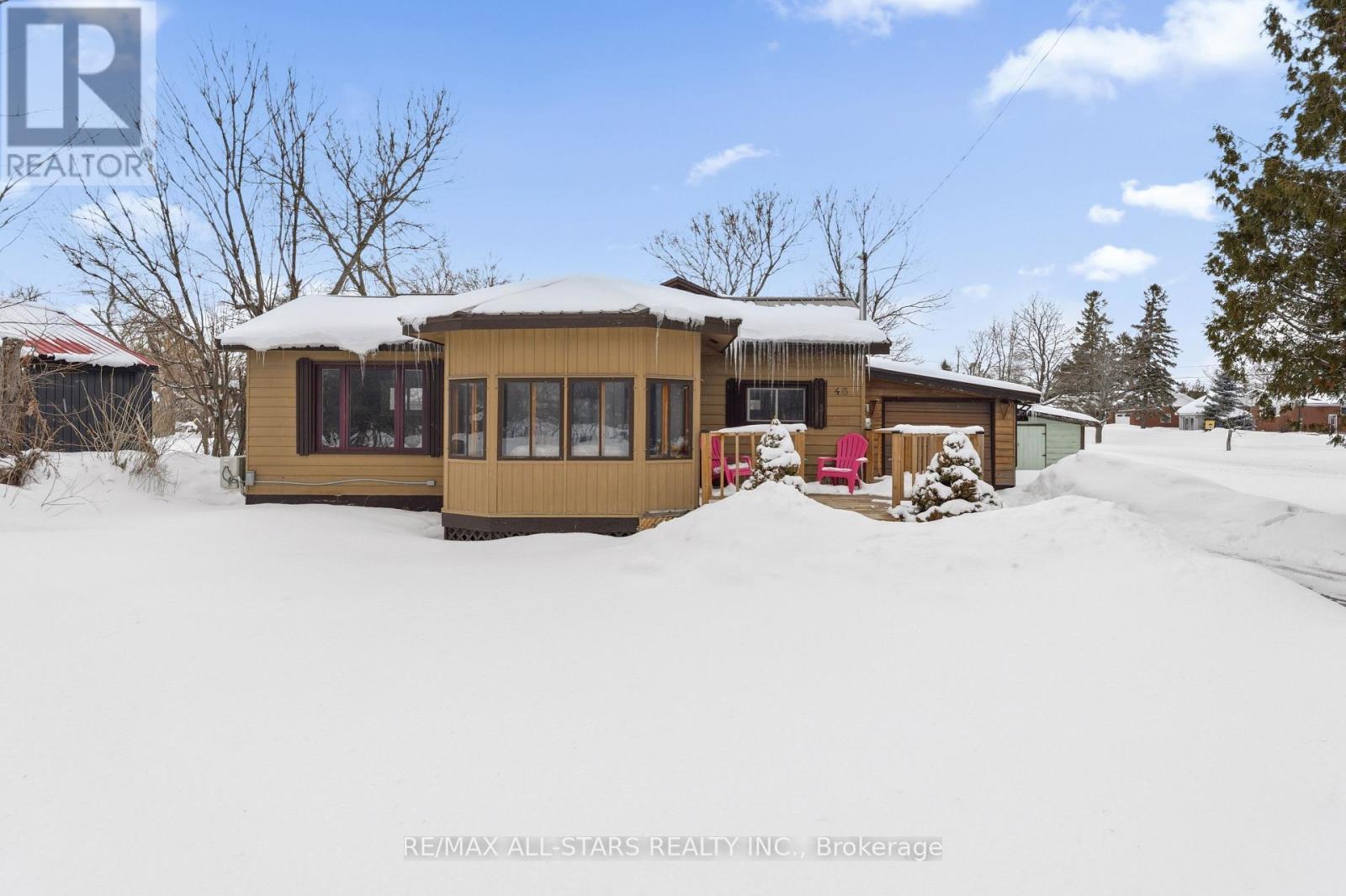 46 HELEN STREET, Kawartha Lakes, Ontario