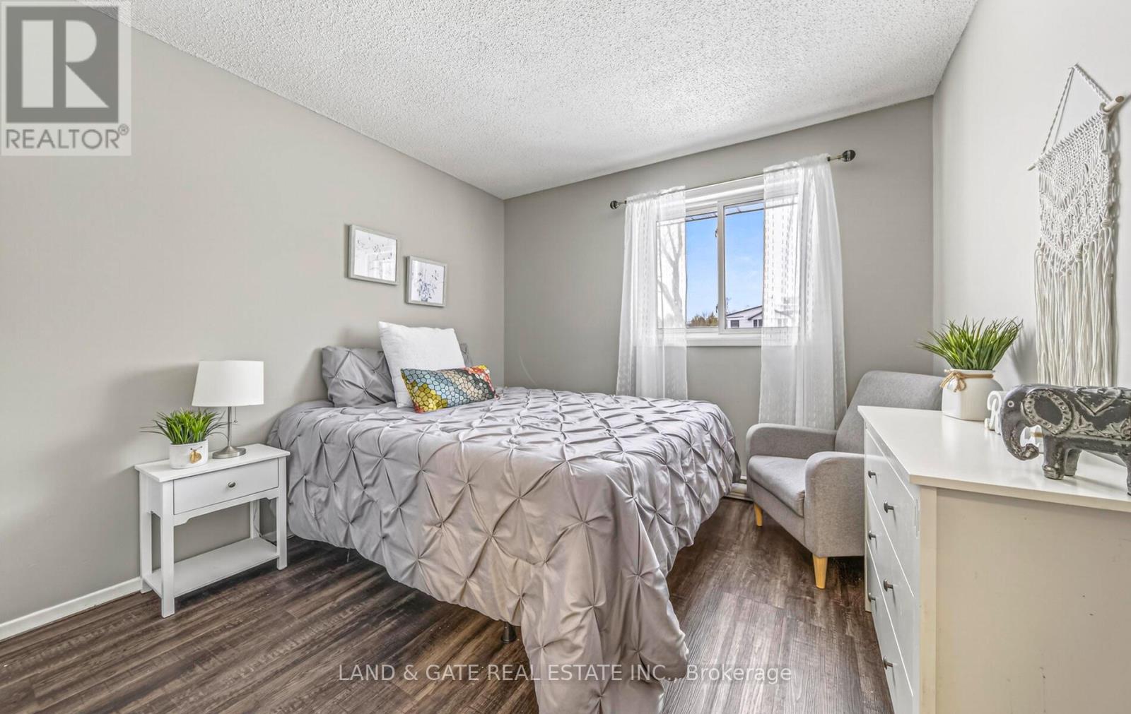 208 - 133 Ontario Street, Cobourg, Ontario  K9A 3B4 - Photo 12 - X12823688