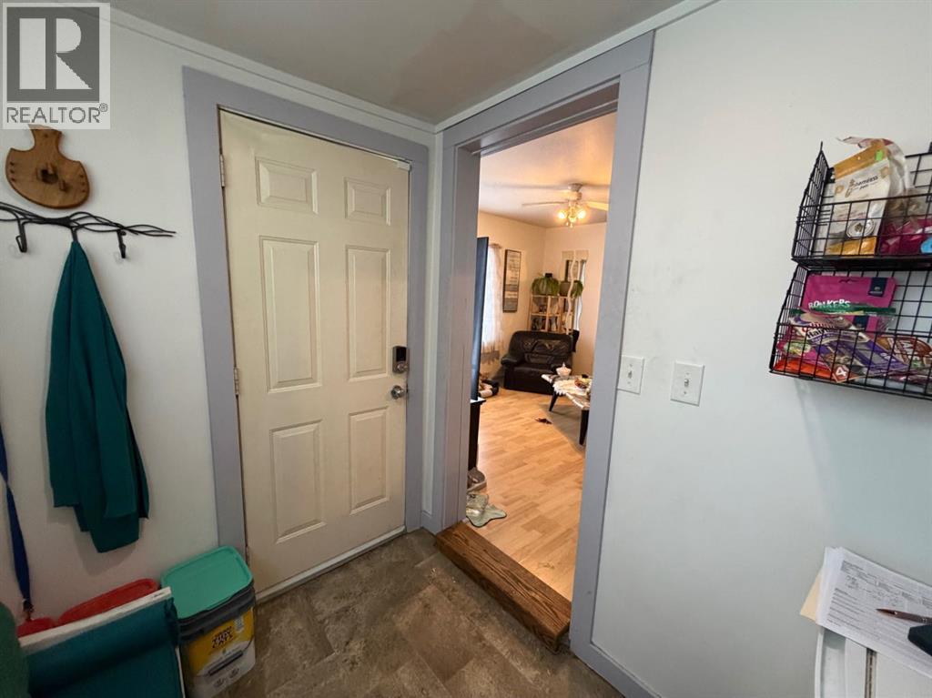 4910 44 Street, Camrose, Alberta  T4V 1C2 - Photo 2 - A2274680