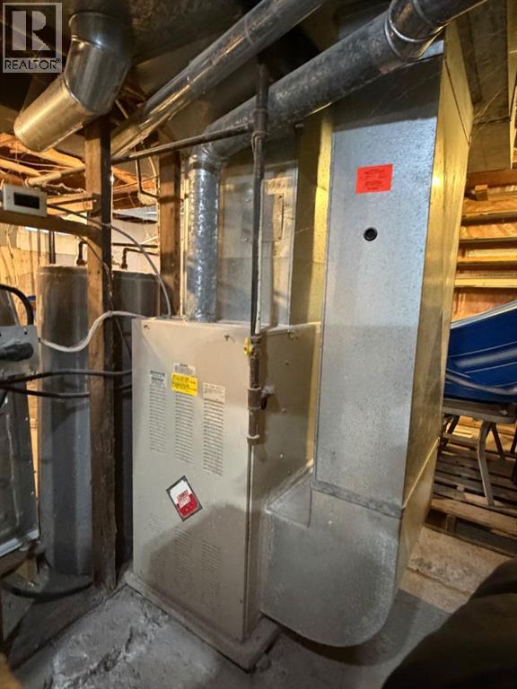 4910 44 Street, Camrose, Alberta  T4V 1C2 - Photo 22 - A2274680