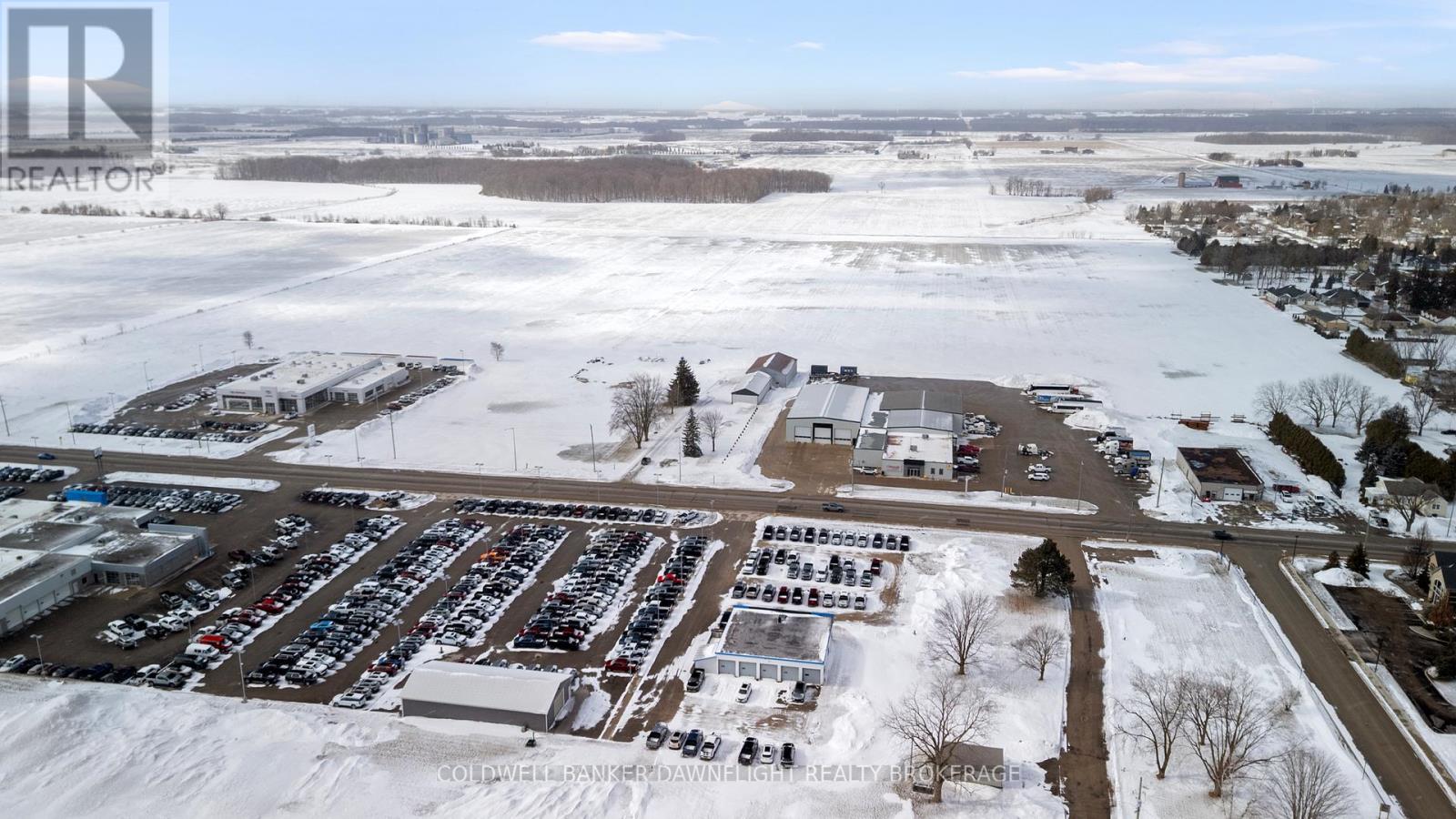 70735 London Road, South Huron, Ontario  N0M 1S1 - Photo 3 - X12823668