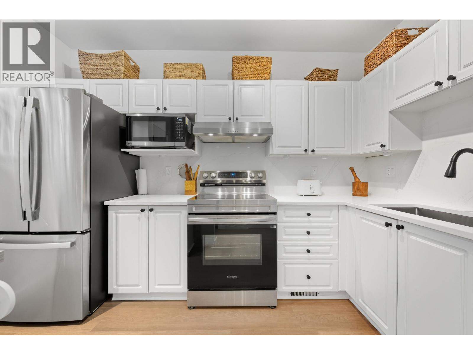 1 8581 Jellicoe Street, Vancouver, British Columbia  V5S 4T5 - Photo 6 - R3093101