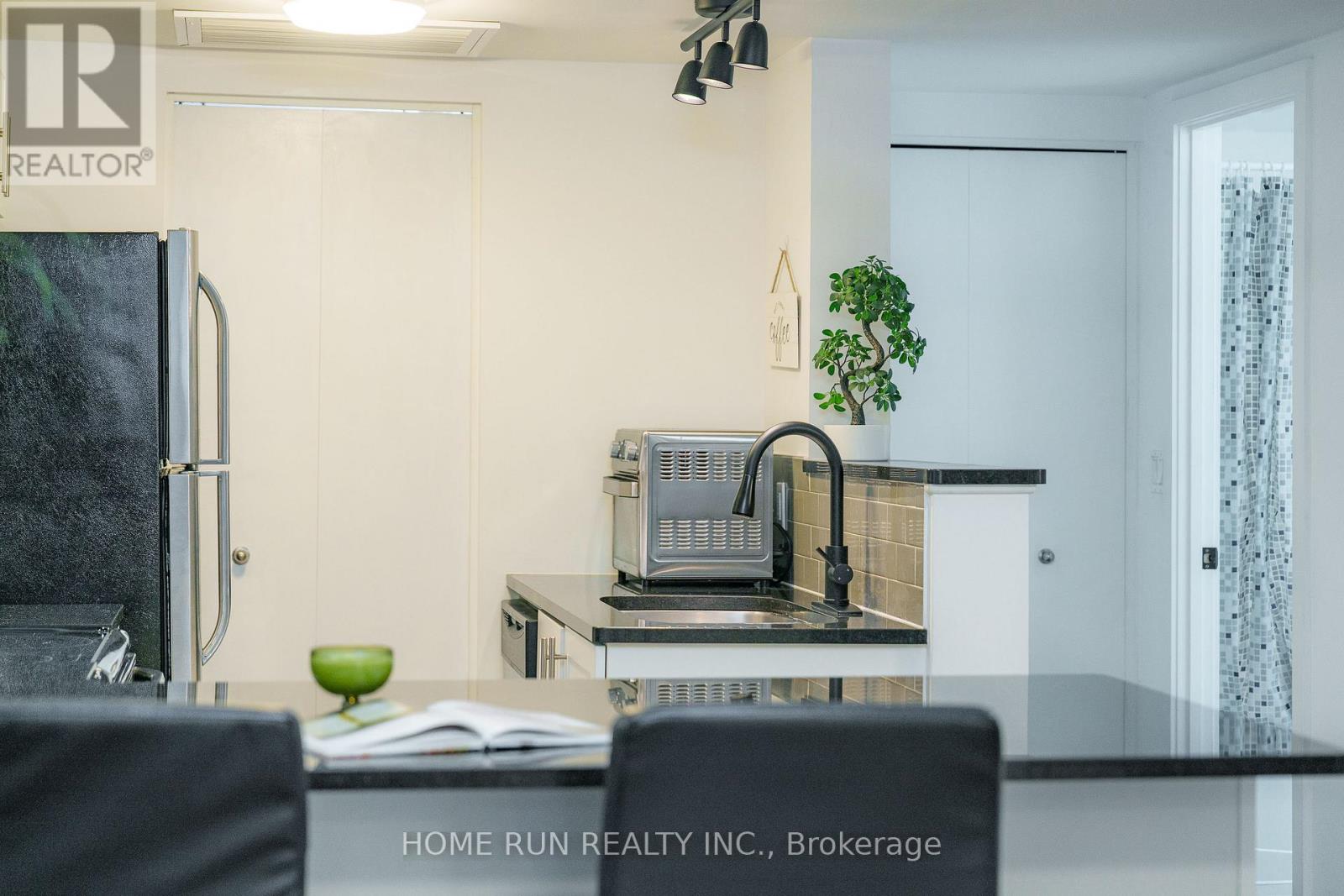 458a King Edward Avenue, Ottawa, Ontario  K1N 0B3 - Photo 31 - X12823694