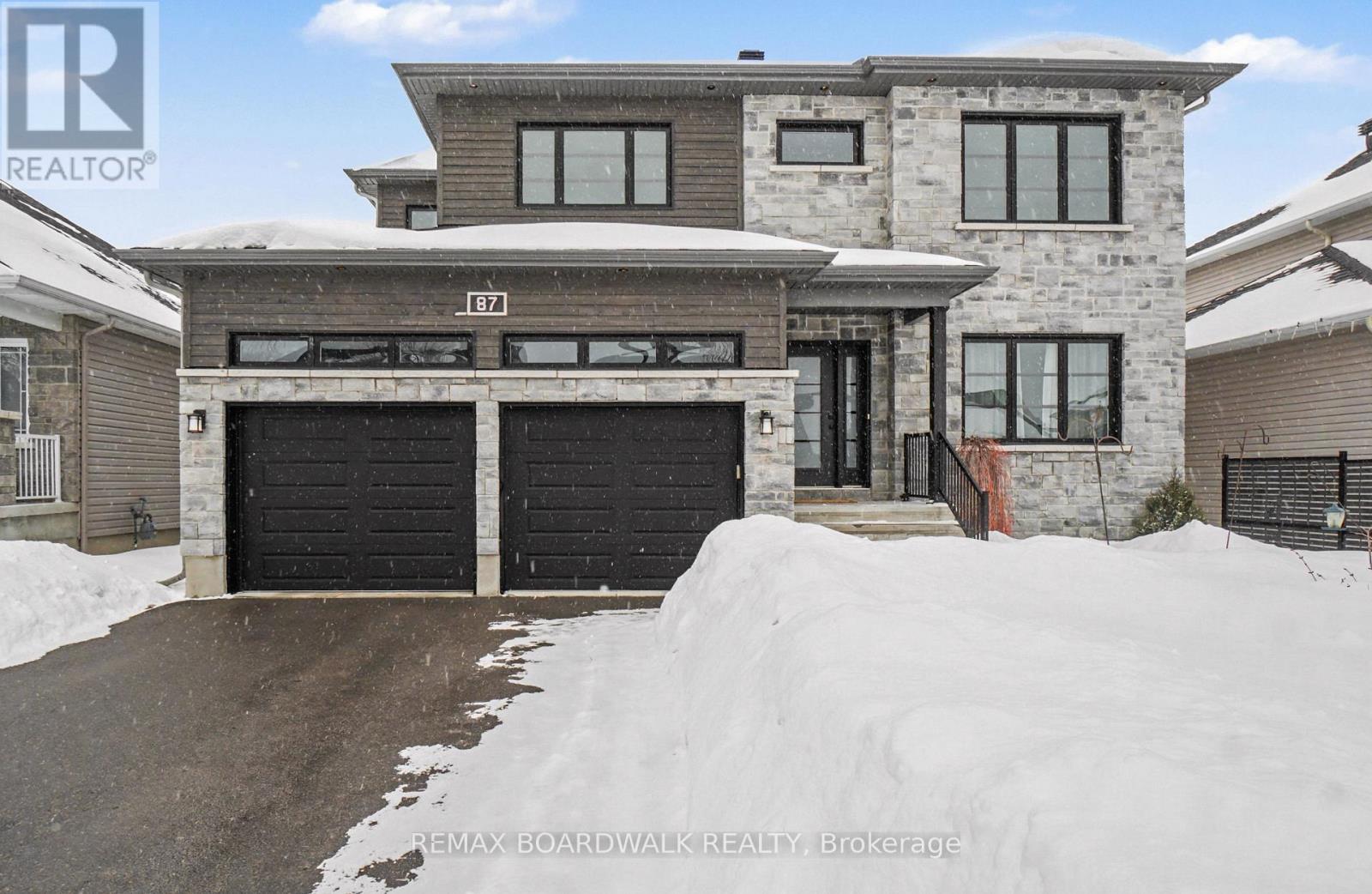 87 Cobblestone Drive, Russell, Ontario  K4R 0B2 - Photo 2 - X12823726