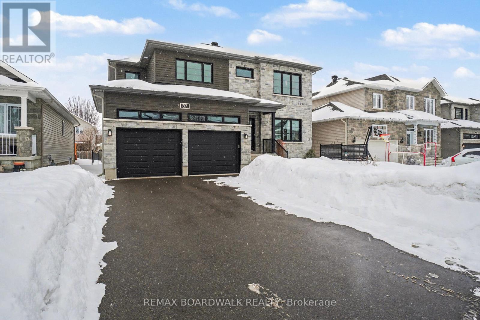 87 Cobblestone Drive, Russell, Ontario  K4R 0B2 - Photo 3 - X12823726