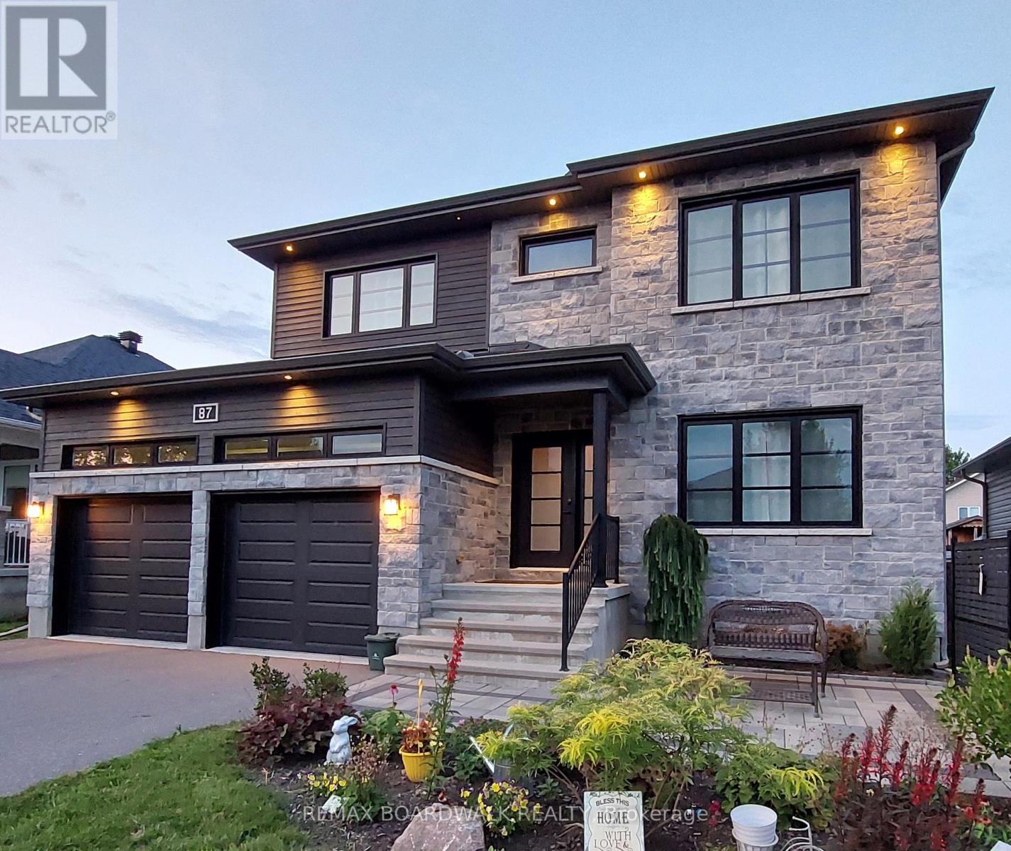 87 Cobblestone Drive, Russell, Ontario  K4R 0B2 - Photo 4 - X12823726