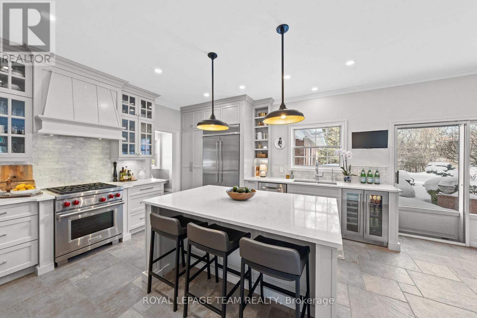 5557 Pettapiece Crescent, Ottawa, Ontario  K4M 1C5 - Photo 16 - X12823734