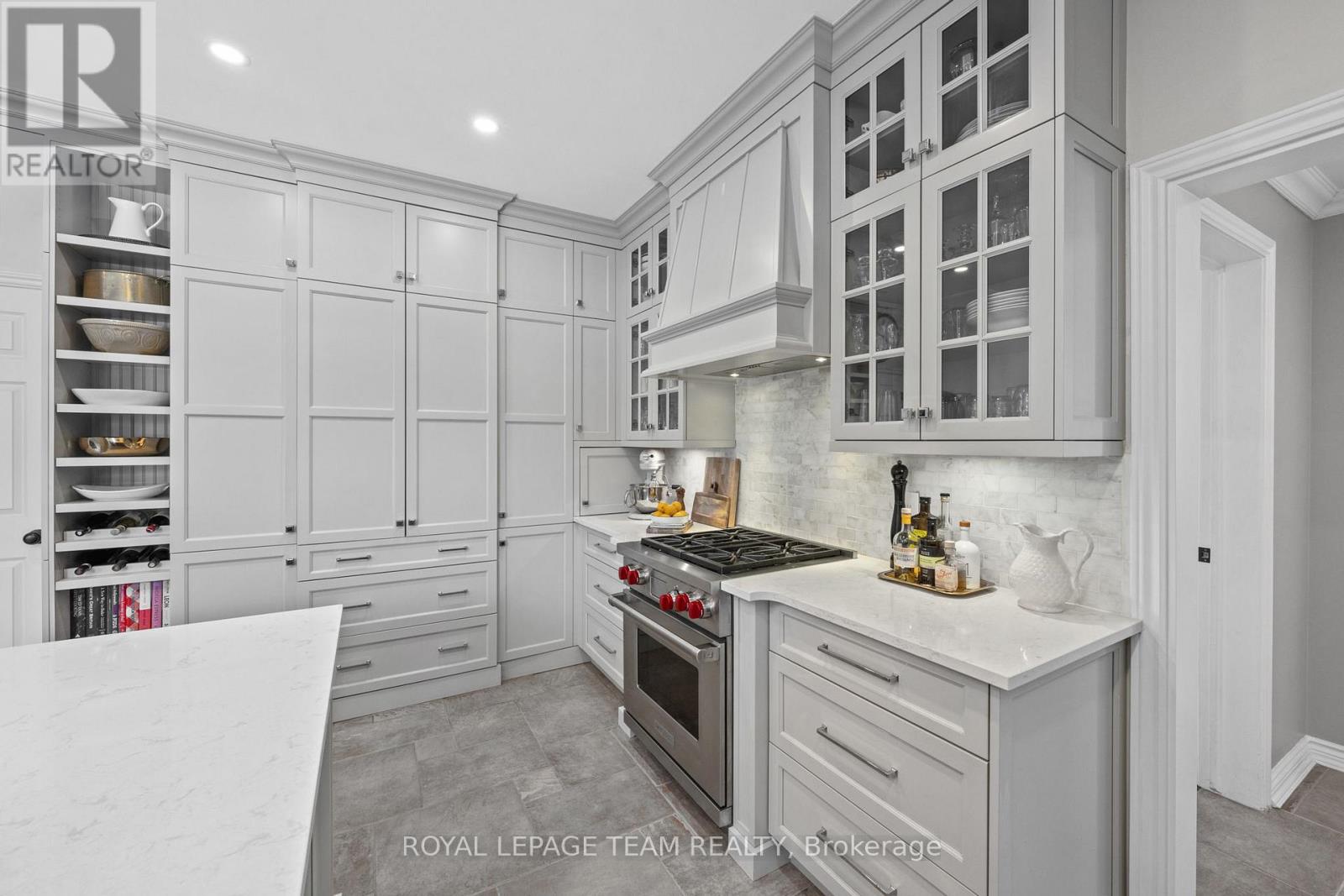 5557 Pettapiece Crescent, Ottawa, Ontario  K4M 1C5 - Photo 17 - X12823734