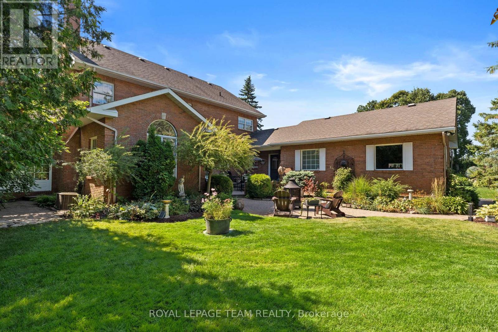 5557 Pettapiece Crescent, Ottawa, Ontario  K4M 1C5 - Photo 44 - X12823734