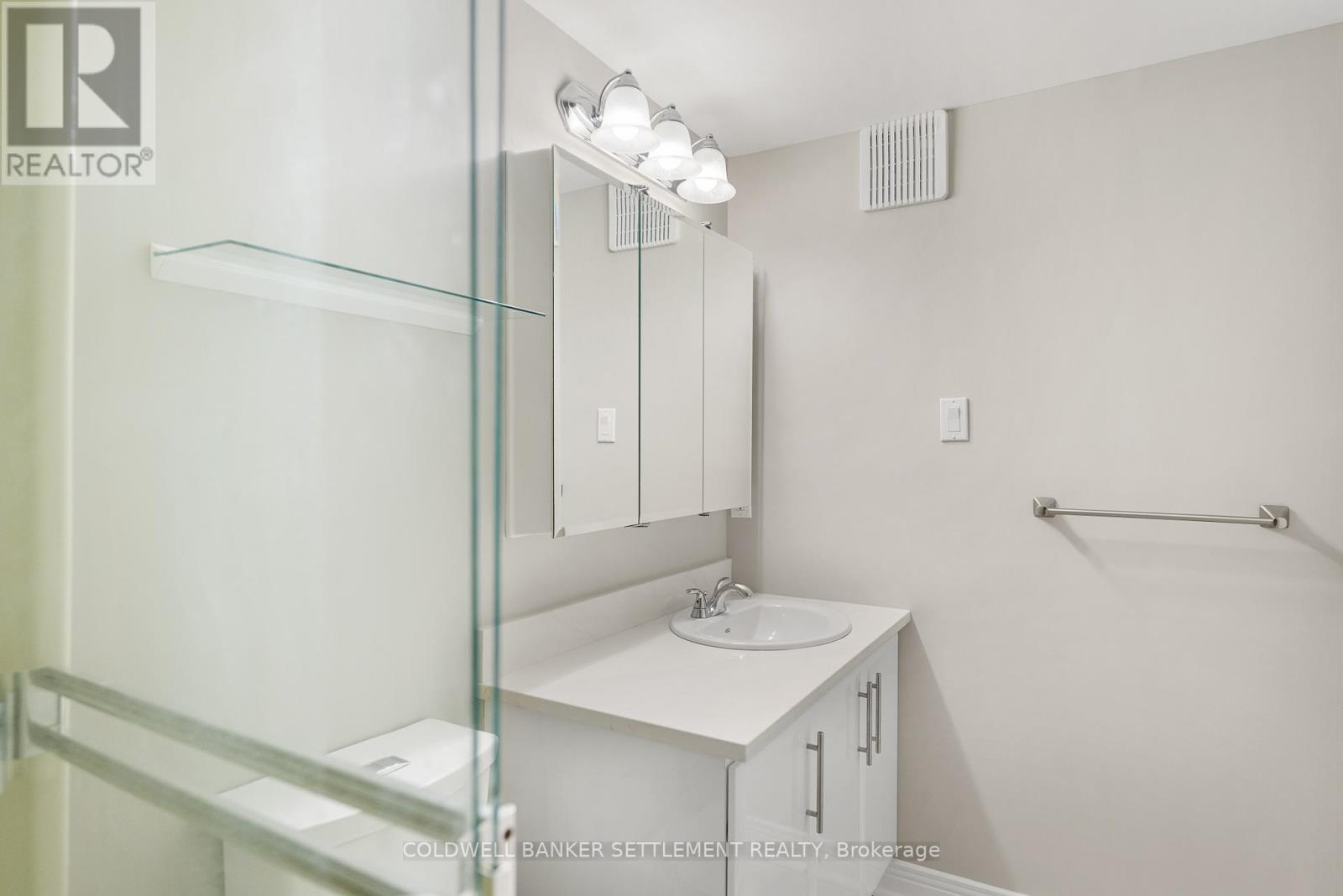 201 - 19 John Street, Perth, Ontario K7H 1T8 - Photo 28 - X12823704